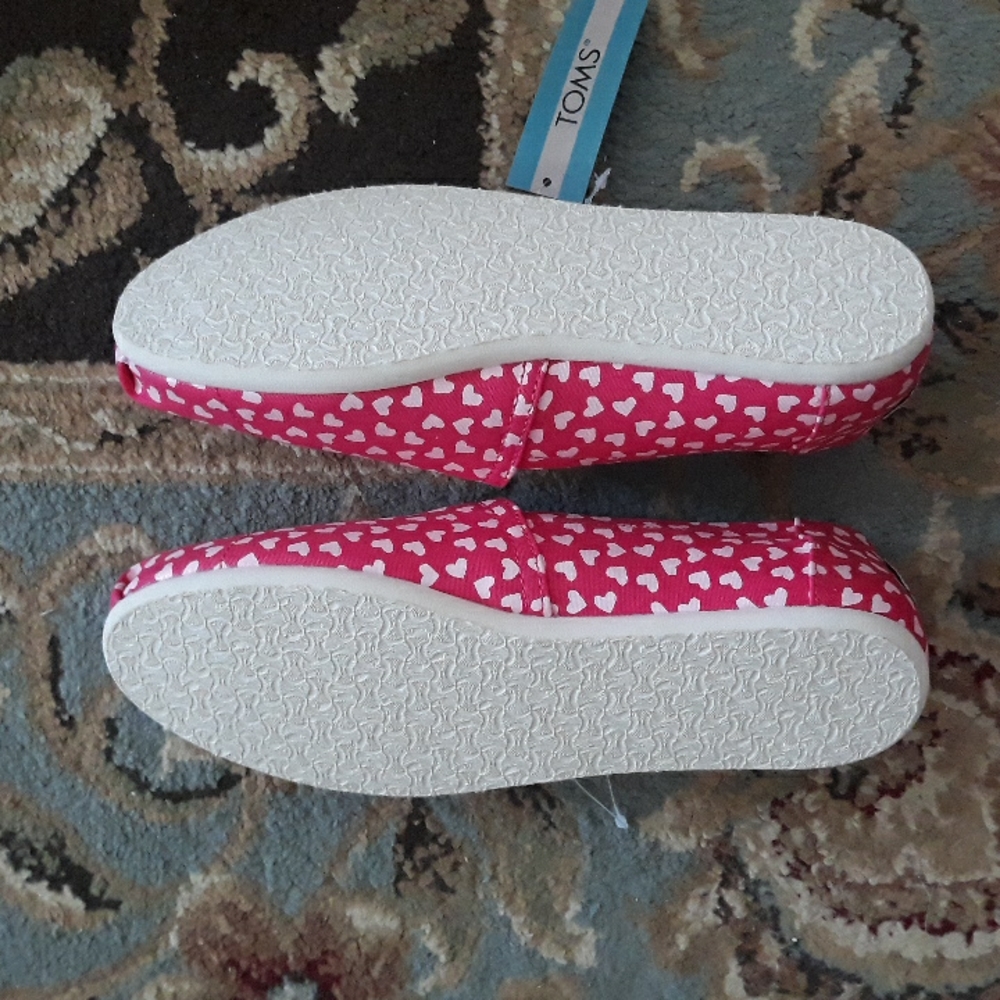 2x*Host Pick*Toms Belmont Raspberry Hearts shoes - Picture 11 of 16